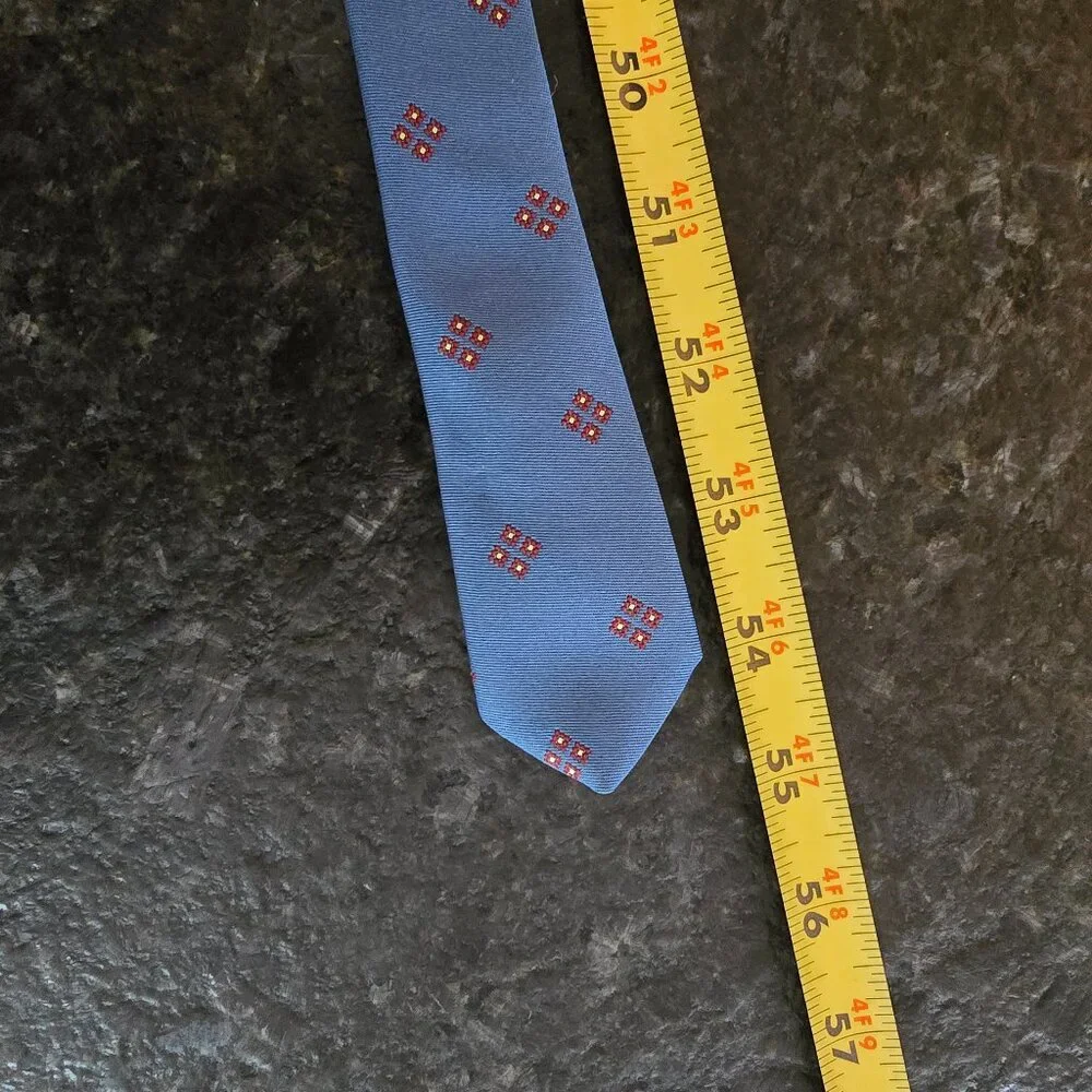 Halston Tie